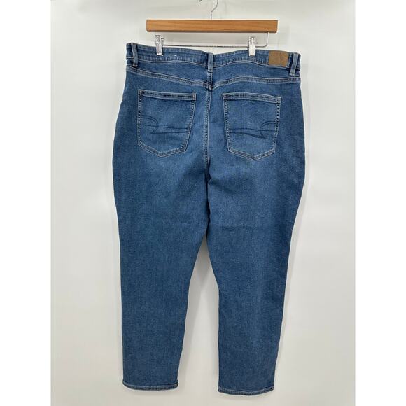 American Eagle Stretch Mom Jean Solid Blue Stretch Denim Size 18 Regular - Picture 2 of 12